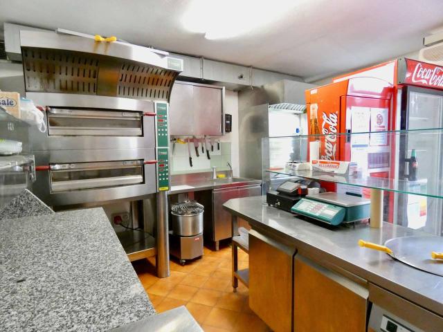 Pizza al taglio in affitto a Ronchi Dei Legionari