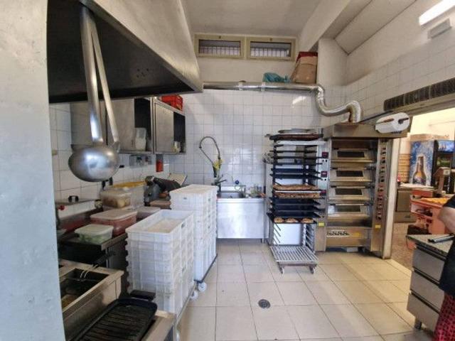Pizza al taglio in vendita a Roma