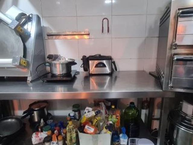 PIZZERIA EN TRASPASO
