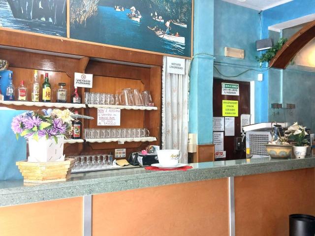 Pizzeria in vendita a Valenza