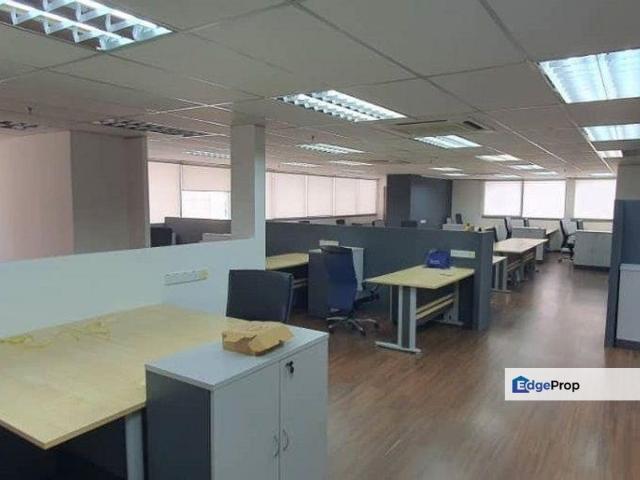 PJ8 Signature Suite Office