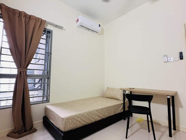 PJ Damansara Perdana Middle Room Female Unit For Tent