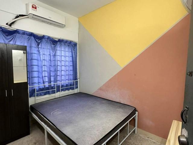 ‼️ PJ SS2 Hot Spot Room for Rent Many restaurant nearby