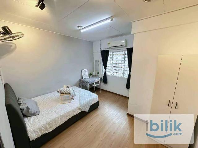 Pjs9 Bandar Sunway, Subang Jaya. Female unit