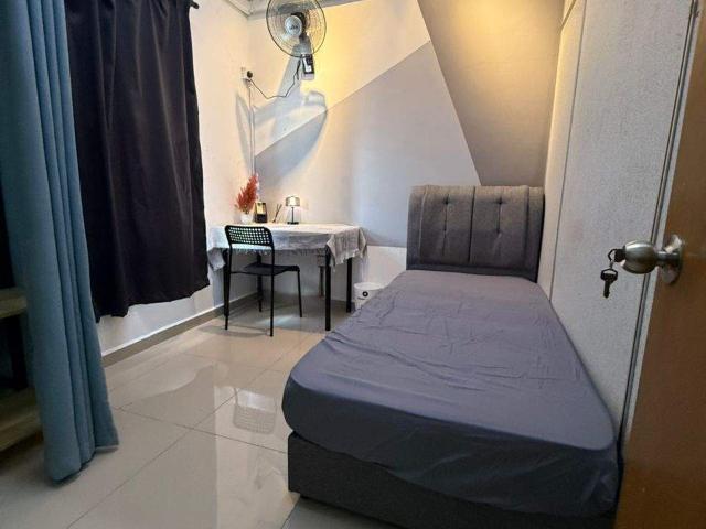 PJS9 ROOM FOR RENT | PERFECT FOR STUDENTS & WORKING ADULTS!