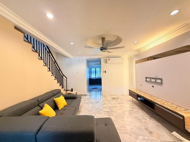 PJS 10 Sunway Subang Fully Furnished Landed For Rent