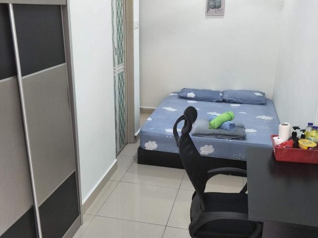 PJS 11/06 Master Bedroom For Rent with Private Bathroom & Balcony