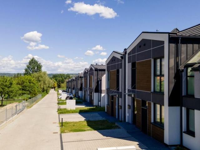 Półkole 67,44 m², Rząska