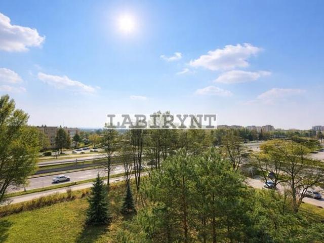 M 2 / M 3, 36m2, ul. Zana, duża kuchnia, winda