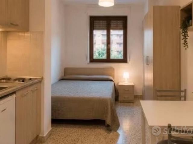 POMEZIA Loft con GARAGE