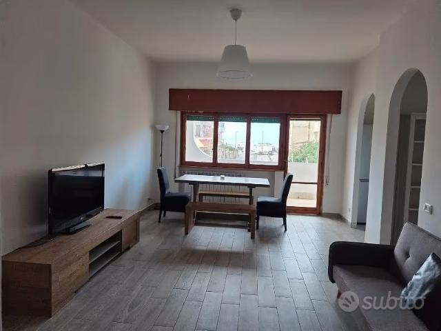 POMEZIA TRILOCALE ARREDATO Con BALCONE