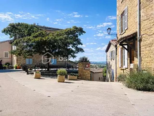 Pommiers 69480 Achat / Vente appartement 4 pièces t4 au dernier étage cave