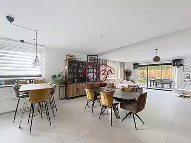 Pompignac 33370 Achat / Vente maison 6 pièces t6 au dernier étage