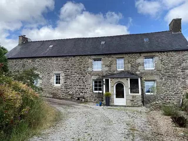 Pont Melvez 22390 Achat / Vente maison 4 pièces t4
