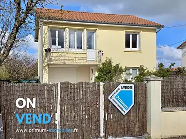 Pont du Château 63430 Achat / Vente maison 5 pièces t5 au dernier étage cave