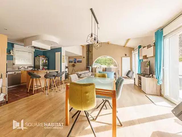 Pont du Château 63430 Achat / Vente maison 6 pièces t6 au dernier étage terrasse
