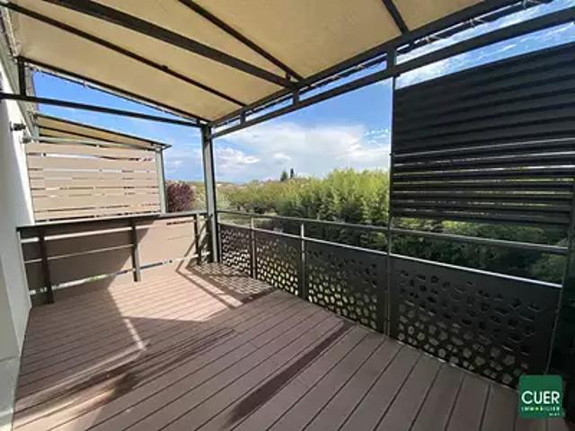 Pont de l'Isère 26600 Location appartement 3 pièces t3 au dernier étage