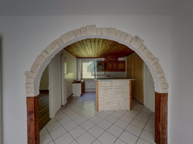 PONT DE ROIDE APPARTEMENT T2
