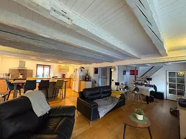 Pont de Roide Vermondans 25150 Achat / Vente maison 6 pièces t6 au dernier étage cave