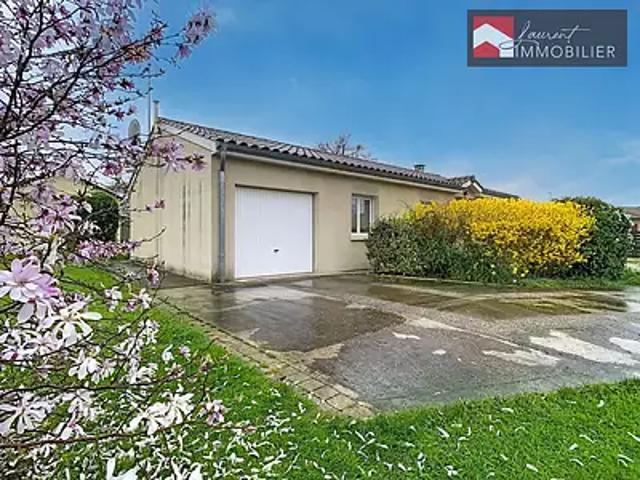 Pont de Vaux 01190 Achat / Vente maison 4 pièces t4 au dernier étage