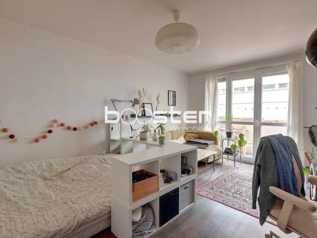 Pont des Demoiselles Appartement 1 pièce avec balcon et cave