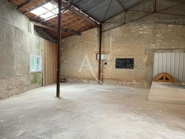 Pont l'Abbé d'Arnoult Vente Parking / Garage 17