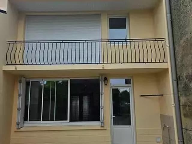 Pont l'Abbé d'Arnoult 17250 Location maison 4 pièces t4 terrasse balcon