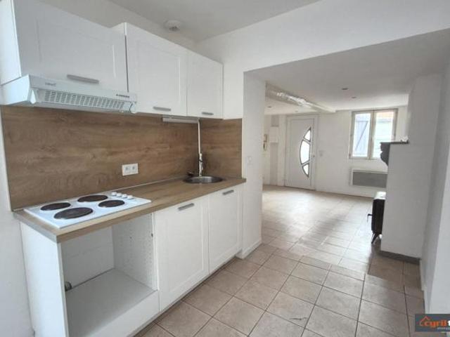 PONT REMY MAISON 55M² 1 CHAMBRE COUR BOURG TOUS COMMERC