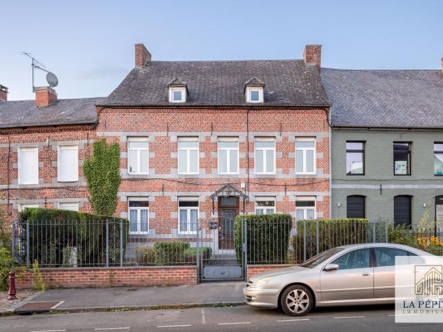 Pont sur Sambre 59138 Maison de maître 240 m2 6 pièces 212 000 € FAI