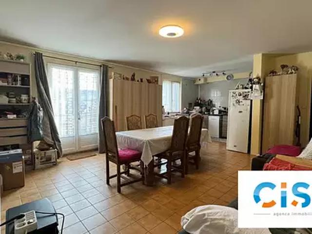 Pont Sainte Maxence 60700 Achat / Vente appartement 4 pièces t4 terrasse parking