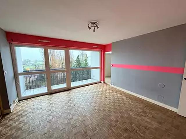 Pontchâteau 44160 Achat / Vente appartement 3 pièces t3 au dernier étage cave