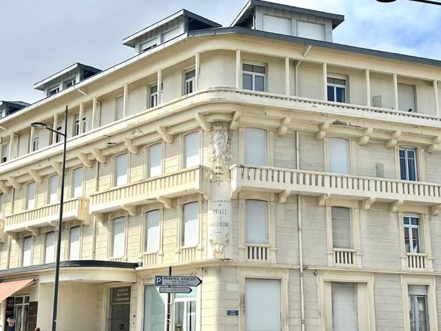 Pontaillac Residence De Standing Face À La Mer 51m² Royan