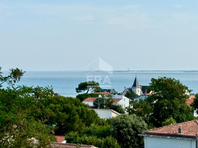 PONTAILLAC SUPERBE APPARTEMENT PLEINE VUE MER 88m2