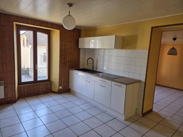 PONTARLIER Appartement No5, de type 3, 1er étage, 75m2