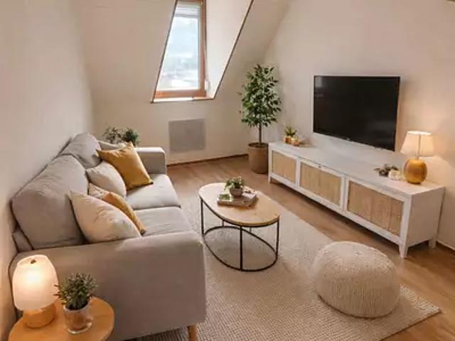 Pontarlier 25300 Achat / Vente appartement 2 pièces t2 au dernier étage cave