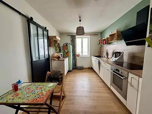 Pontarlier 25300 Achat / Vente appartement 3 pièces t3 au dernier étage cave