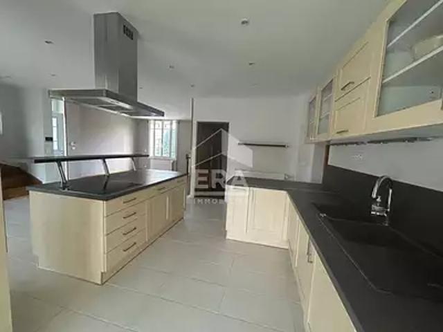 Pontault Combault 77340 Achat / Vente maison 8 pièces t8 parking