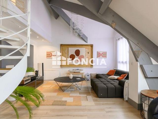 Pontault Combault Duplex esprit Loft en cœur de ville, petite copropriété, calme absolu