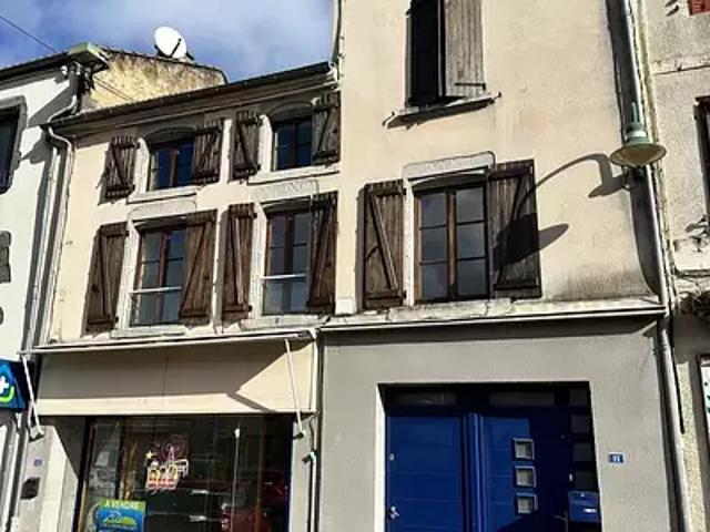 Pontaumur 63380 Achat / Vente maison 8 pièces t8