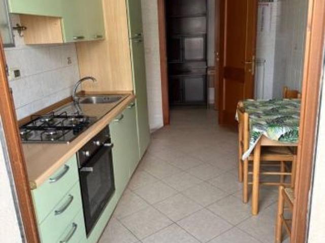 PONTE DI NONA TRILOCALE ARREDATO CON TERRAZZO PRIVATO E POSTO AUTO