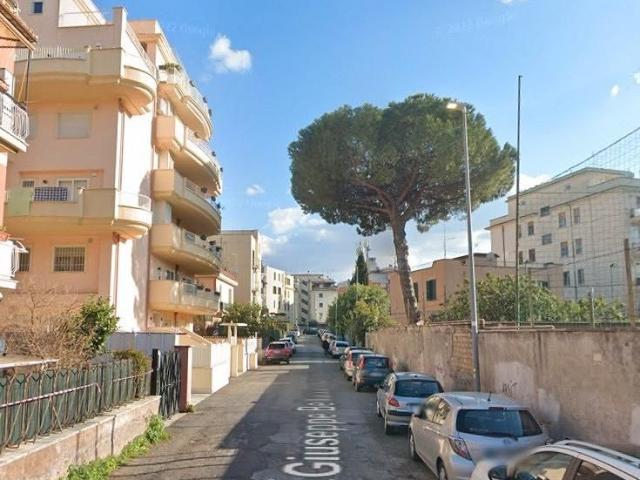 Ponte mammolo grazioso trilocale arredato