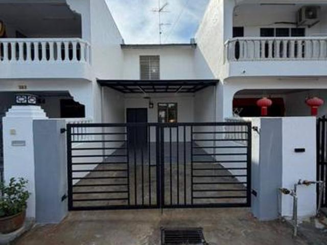 PontianTaman Sri Aman2Sty Low CostFully renovated