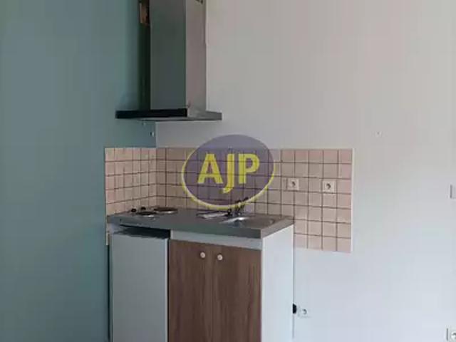 Pontivy 56300 Location appartement 2 pièces t2