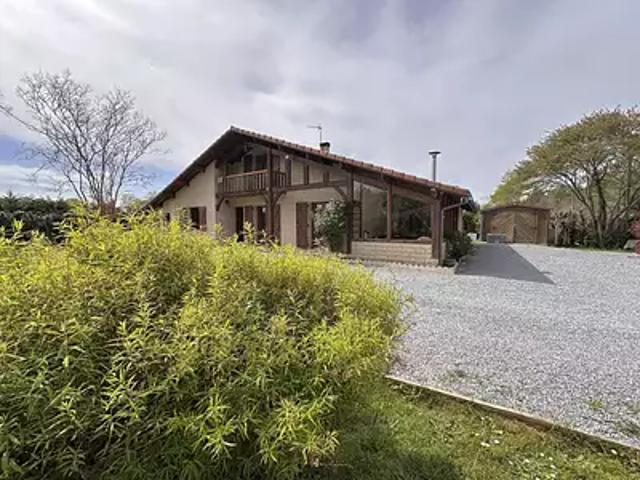 Pontonx sur l'Adour 40465 Achat / Vente maison 7 pièces t7 terrasse parking