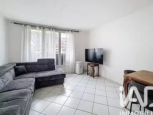 Pontoise 95300 Achat / Vente appartement 3 pièces t3 parking