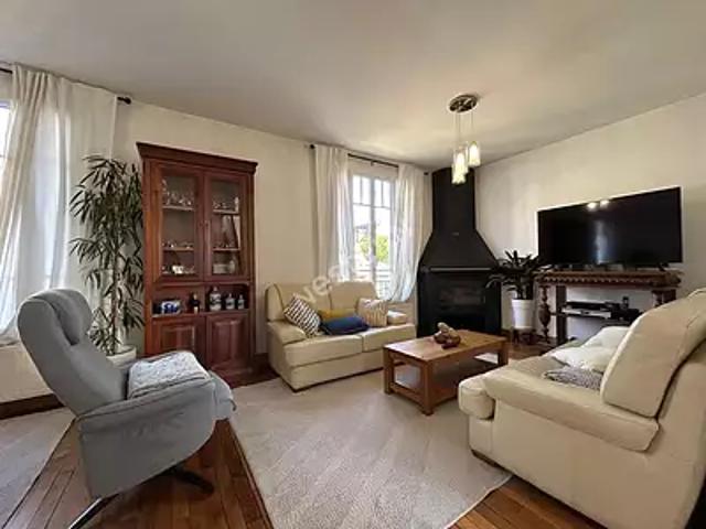 Pontoise 95300 Achat / Vente maison 5 pièces t5 terrasse parking