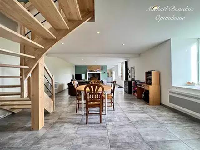 Pontvallain 72510 Achat / Vente maison 5 pièces t5