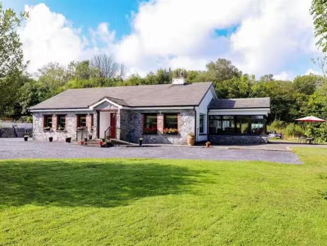 Ponderosa, Callownamuck, Rosscahill, Co. Galway