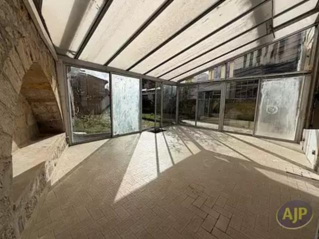 Pons 17800 Achat / Vente maison 11 pièces t11 piscine terrasse