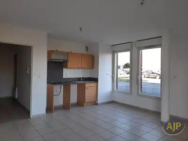 Pons 17800 Achat / Vente appartement 1 pièce t1